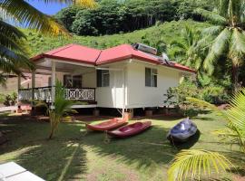 Villas TEAKAVEHERE - Fare HIBISCUS，位于Haapu的酒店