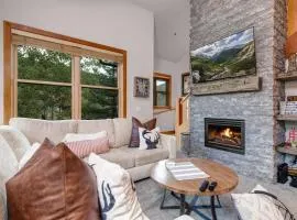 Unbeatable Location, Year-Round Recreation & Private Hot Tub! Deer Valley Greyhawk 14