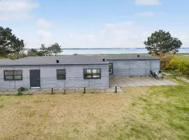 Stunning Home In Holbæk With Kitchen