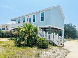 Beautiful Pensacola beach house，位于彭萨科拉海滩的酒店