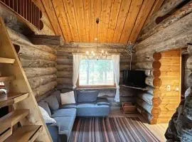 Keloparitalon loma-asunto Ylläs-näkymällä ja paljulla