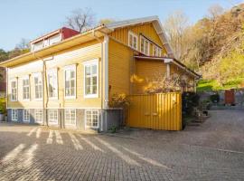 Outstanding apartment close to Gothenburg，位于孔艾尔夫的酒店