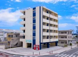 Luana Uakoko Resort 旧 EmiFull Resort，位于北谷町的公寓