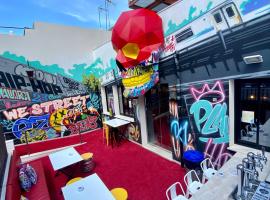 We Street Hostel - El Arenal-Albergue juvenil，位于埃尔阿雷纳尔的酒店