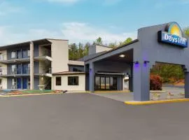 蒂夫顿尼亚山景戴斯酒店