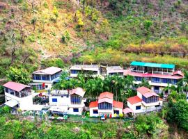 Baandal River Resort Maldevta，位于Kokliyal Gaon的酒店