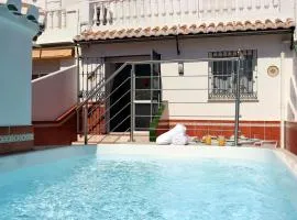 Nerja Casa Zuloaga Holidays piscina y playa