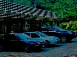 The Abbott Crown Hotel Rajwal