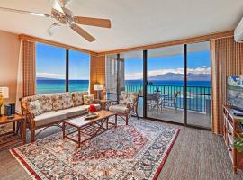 Best AC Beachfront Condo with Sandy beach, snorkel, Whale Watching，位于卡哈纳的酒店