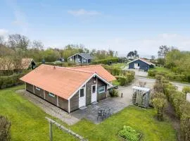 Beautiful Home In Sydals With Kitchen