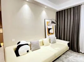 Shanghai HongQiao Airport Branch National Convention and Exhibition Center great 3 bedrooms Boutique designer house have two bathrooms