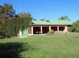 Gîte Montbrugnaud: "les trois chênes"