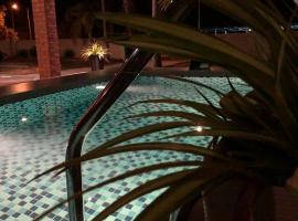Rooma Kichi Private Pool，位于珍南海滩的旅馆