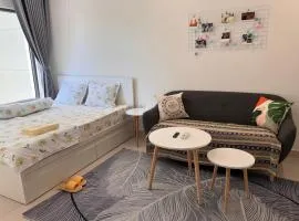 Vinhome Grand Park Homestay-Cozy House