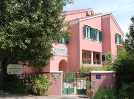 Villa Katarina Lošinj Island，位于木洛希尼的旅馆