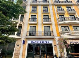MARIS HOTEL SẦM SƠN，位于岑山的公寓式酒店