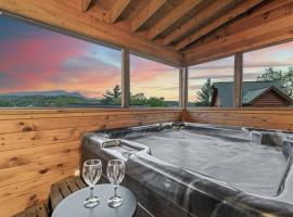 Cozy Cabin in the Smokies!!! Fully Furnished and complete with community indoor and outdoor pools and spas, game and fitness rooms as well as a private Hot Tub，位于鸽子谷的酒店