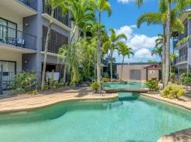 Tropic Nest - A Relaxed Resort Escape for Couples