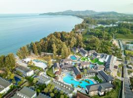 Amora Beach Resort Phuket - SHA Extra Plus，位于邦涛海滩的酒店