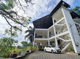 Akoya Pearl Hotel，位于Lellopitiya的酒店