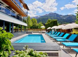 HOTEL SONNBLICK Kaprun Salzburg - incl Zell am See-Kaprun Summercard，位于卡普伦的酒店