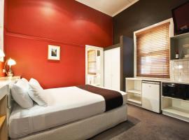 Tolarno Hotel - Balazac Room - Australia，位于墨尔本圣基尔达群岛的酒店