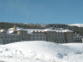 夏佩克套房酒店，位于圣马丁德洛斯的高尔夫酒店