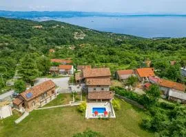 Beautiful Villa Natura in Veprinac