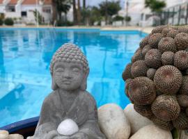The Best House Tenerife Habitaciones Compartidas，位于阿德耶的旅馆