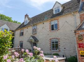 The Harcourt Arms，位于威特尼的宠物友好酒店