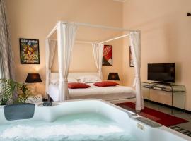 Snob Luxury Suite，位于卡利亚里的酒店