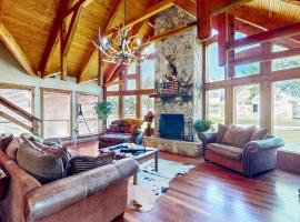 Texas Hideaway，位于Whitney的酒店