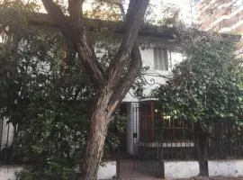 Agradable casa antigua en el Barrio El Golf