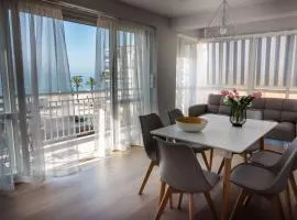 Seaside Views Apartment in Salou