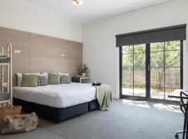 疏芬山酒店，位于巴拉腊特的酒店