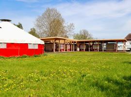 Campinghotel Boot & Bike Hansestadt Anklam，位于安克拉姆的酒店