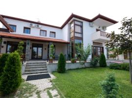 艾弗瑞迪基旅馆，位于维尔吉纳的酒店