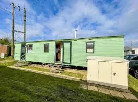 8 Berth Caravan With Free Wifi At Heacham Holiday Park In Norfolk Ref 21008e