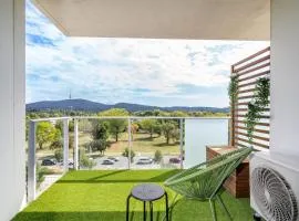 Impeccable Apt in the Heart of Canberra - Hosted by CanStay