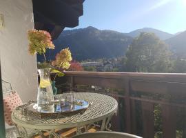 Gemütliche Fewo mit Balkon und Bergblick im Oberallgäu, Ruhig und Zentrumsnah，位于阿尔高内的伊门施塔特的酒店