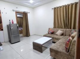 1BHK flat for Comfort and Peaceful living，位于印多尔的酒店
