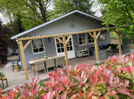 Chalet Sint-Hubertus Du Bois，位于聚滕达尔的木屋