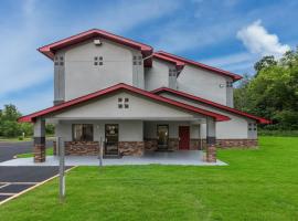 Red Roof Inn Mansfield，位于曼斯费尔德的酒店