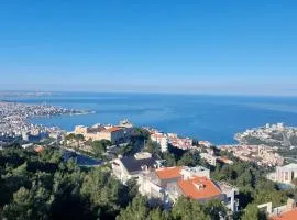 Bella, Serene and breathtaking view Ghazir