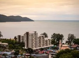 Batu Ferringhi Sea View Penthouse Resort Home