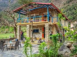 Dea Avnova Himalayan Boutique Retreat By PRITHVI INN，位于Kedārnāth的酒店