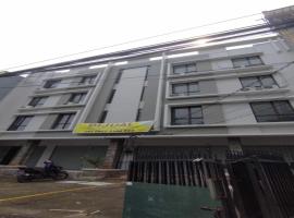 OYO 93958 J&B Rooms Jatinegara，位于雅加达的酒店