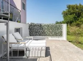 Ioanna's Gem 10min drive from heart of Corfu Town