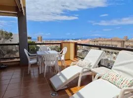 1-bedroom apartment with big terrace and ocean view in Los Cristianos