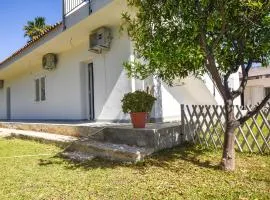 Nice Home In Siracusa With Wifi